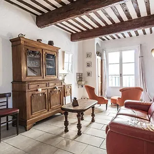 Maison De Village Au Coeur De , LʼIsle-sur-la-Sorgue France