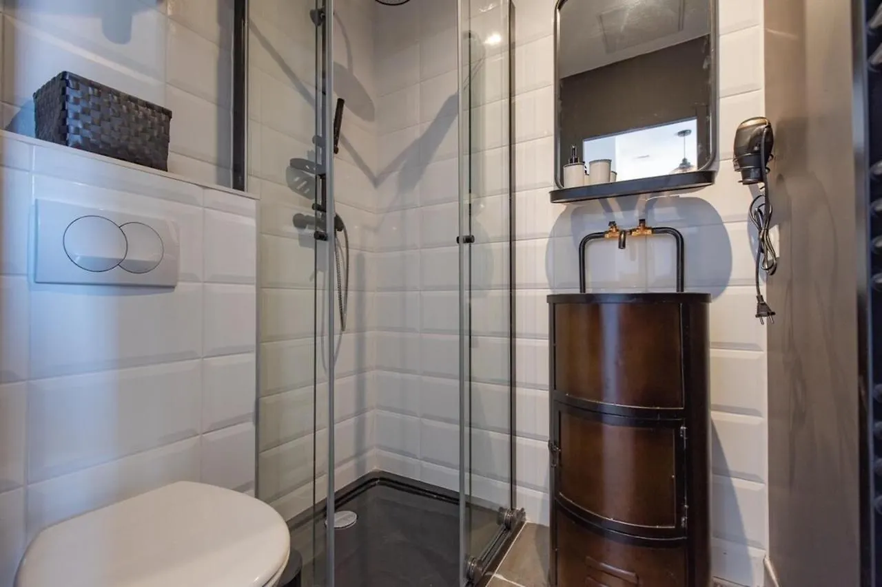 Studio L'Atelier - Metro Valmy - Vaise Lyon France